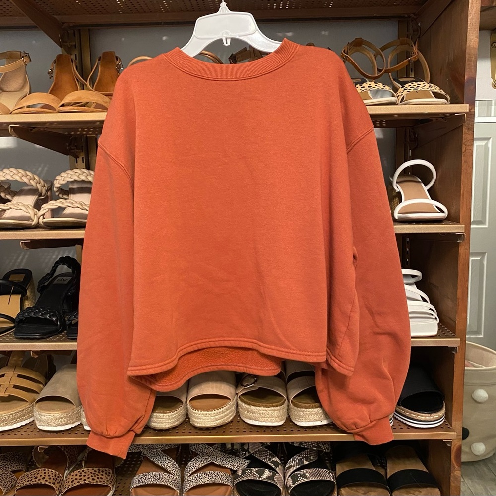 Universal Thread Rust Balloon Sleeve Sweatshirt